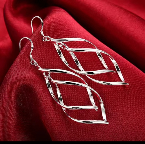 Earrings Silver Leaf Women's Dangle New f30 - Picture 1 of 3
